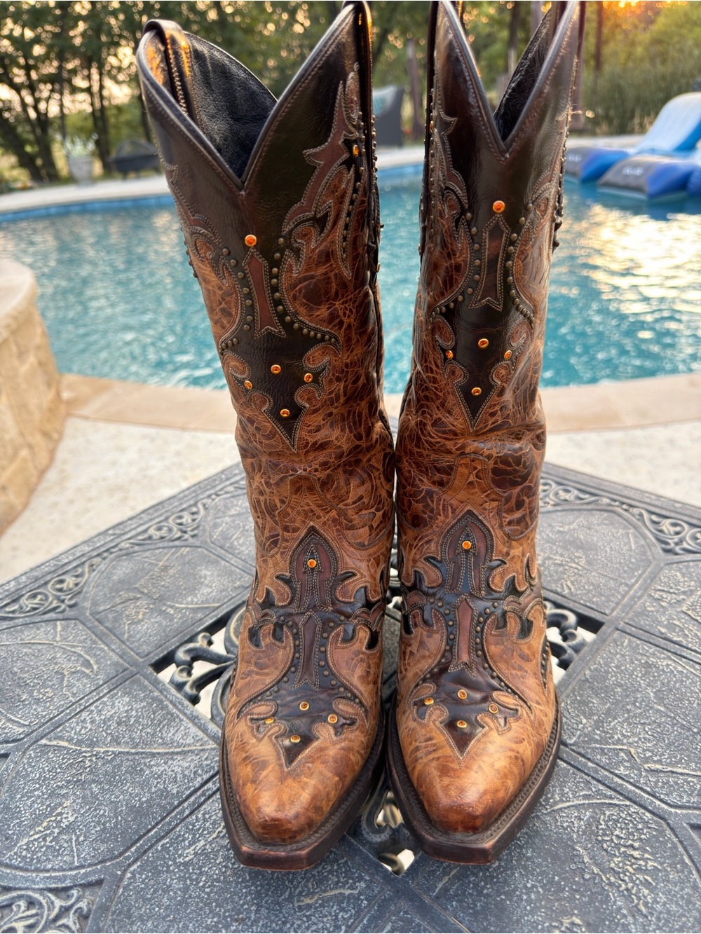 Lucchese M5725 Western "Diabla" Boots w/Swarovski Crystals. Size 8C (Wide Width)
